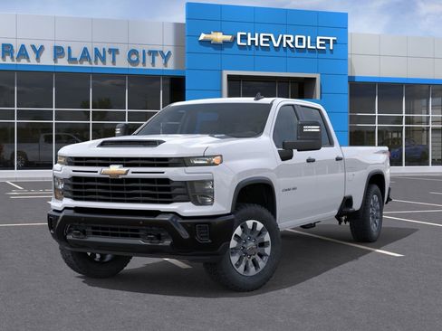 New 2026 Chevrolet Silverado 2500 Custom w/ Custom Value Package AWD/4WD image 6