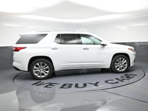 Used 2018 Chevrolet Traverse Premier FWD image 10