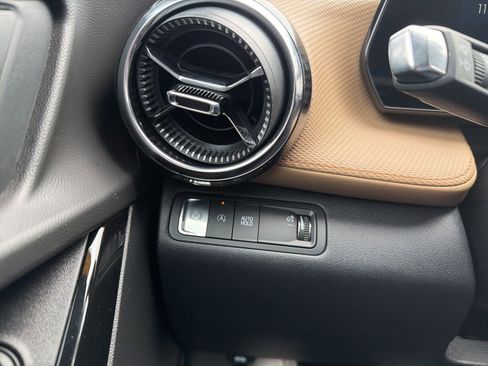 Used 2026 Chevrolet Equinox ACTIV image 18