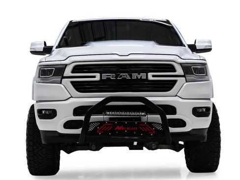 Used 2020 RAM 1500 Laramie w/ Sport Appearance Package AWD/4WD image 8