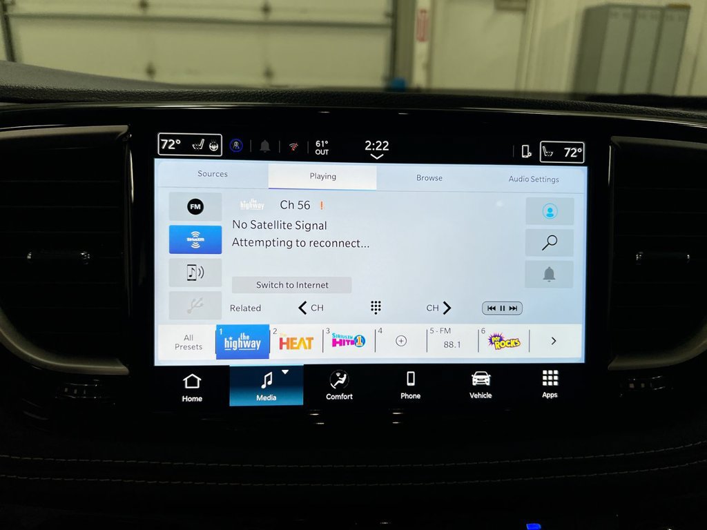New 2026 Chrysler Pacifica Select AWD/4WD image 14