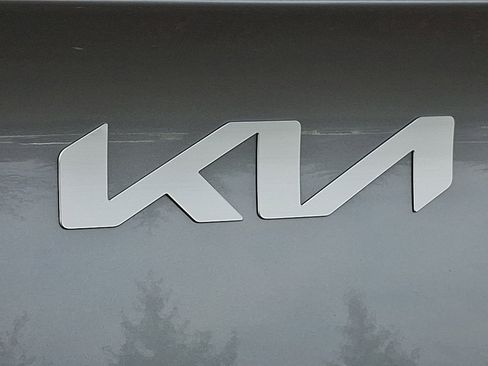 Used 2024 Kia Sportage LX image 29