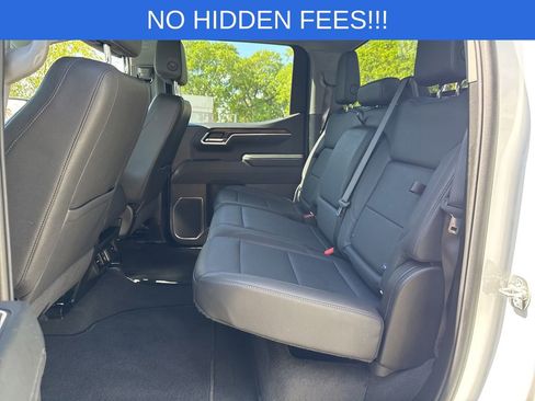 Used 2025 GMC Sierra 1500 SLT image 33