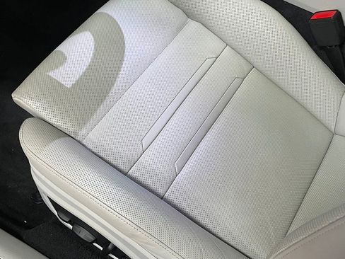 Used 2022 Porsche Panamera 4S w/ Premium Package image 15