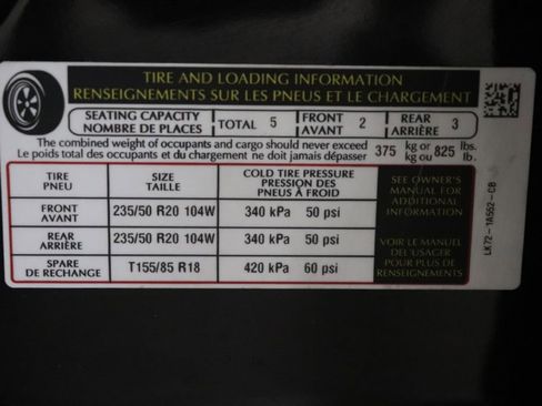 Used 2022 Land Rover Discovery Sport S image 32