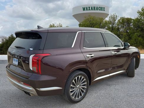 Used 2023 Hyundai Palisade Calligraphy image 5