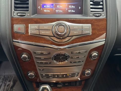 Used 2018 INFINITI QX80 4WD image 3