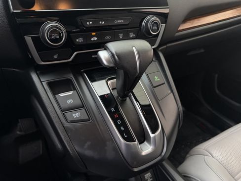 Used 2017 Honda CR-V Touring image 19