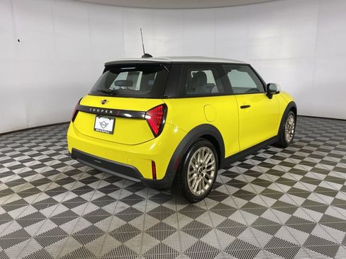 Certified 2025 MINI Cooper S FWD image 21