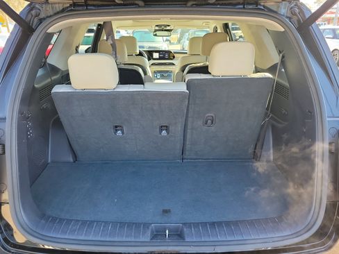 Used 2021 Hyundai Palisade Limited image 14
