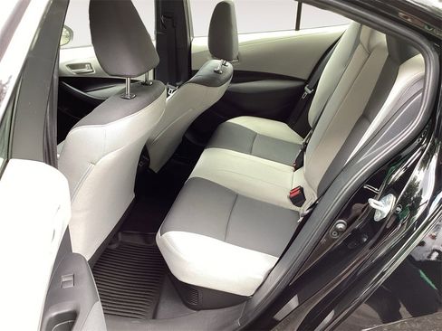 Used 2024 Toyota Corolla LE image 13