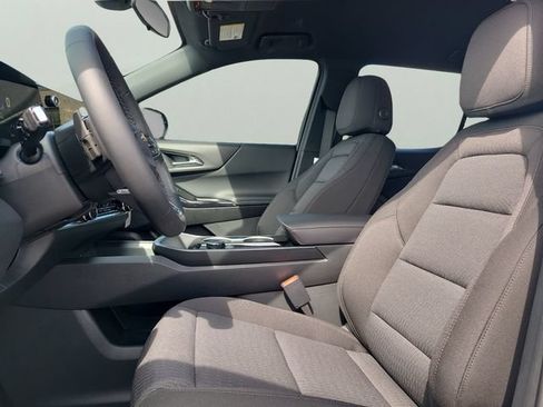 New 2027 Chevrolet Equinox LT FWD image 23