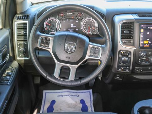 Used 2022 RAM 1500 Classic SLT w/ Electronics Group AWD/4WD image 19