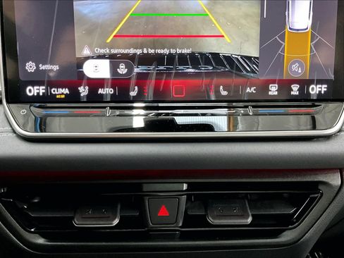 New 2026 Volkswagen Tiguan SE R-Line image 21