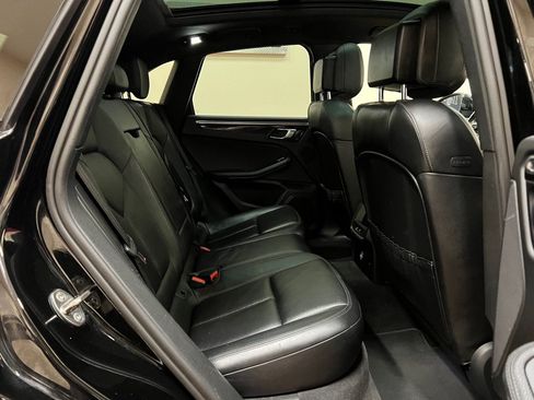 Used 2015 Porsche Macan S AWD/4WD image 21