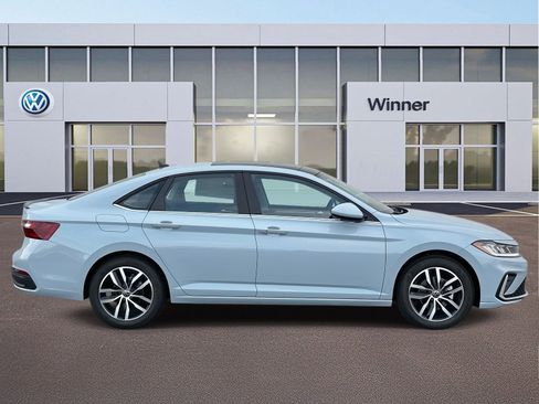 New 2026 Volkswagen Jetta SE image 6