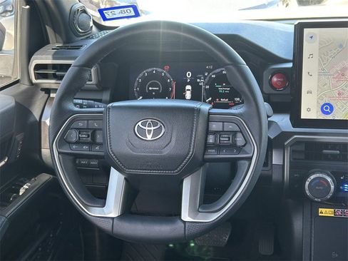 Used 2025 Toyota 4Runner TRD Off-Road Premium image 46