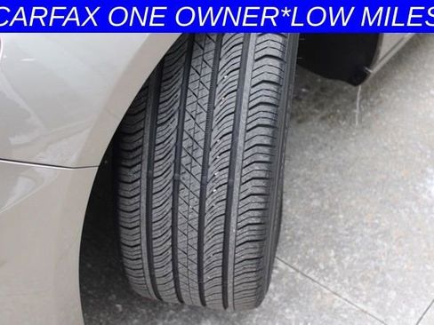 Used 2022 Chevrolet Malibu LT image 11