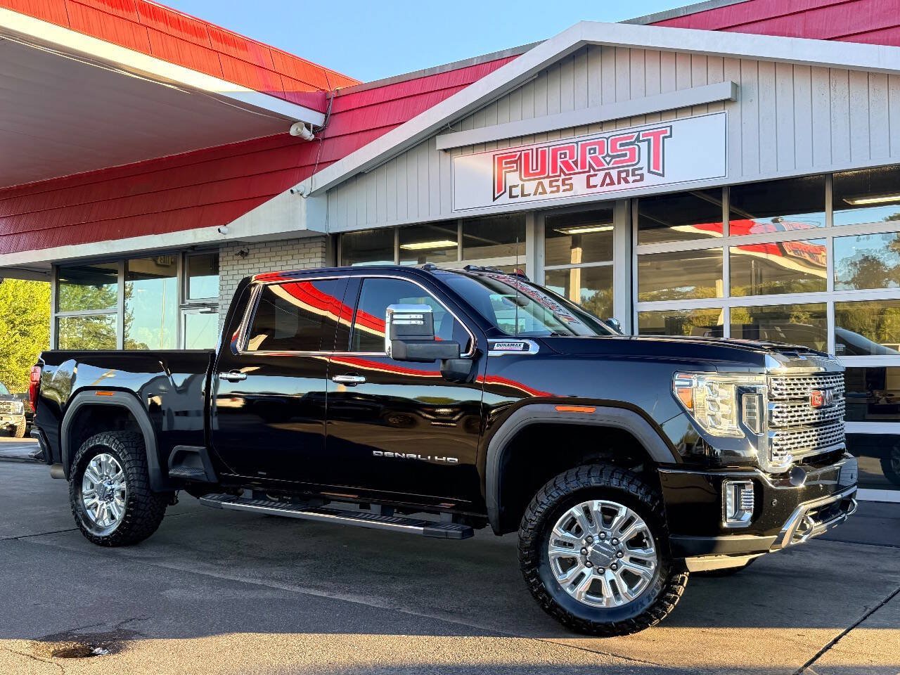 Used 2020 GMC Sierra 2500 Denali w/ Denali Ultimate Package AWD/4WD image 1