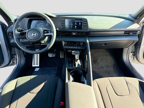New 2026 Hyundai Elantra SEL Sport Premium image 3