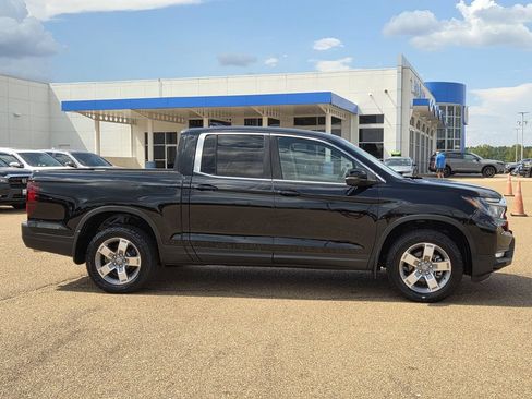 Used 2025 Honda Ridgeline RTL image 4
