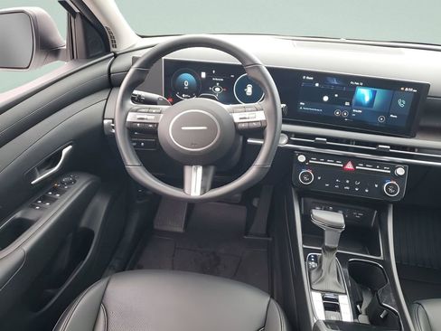 Certified 2025 Hyundai Tucson SEL image 7