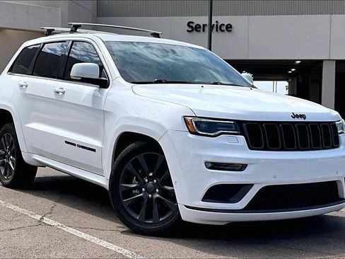 Used 2018 Jeep Grand Cherokee High Altitude AWD/4WD image 2
