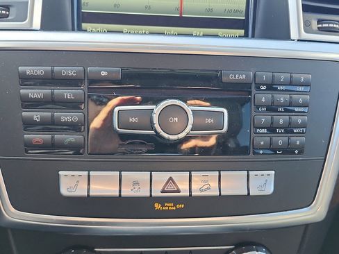 Used 2014 Mercedes-Benz ML 350 BlueTEC 4MATIC image 20