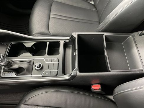 Certified 2022 Kia Sorento S w/ Panoramic Sunroof Package image 21