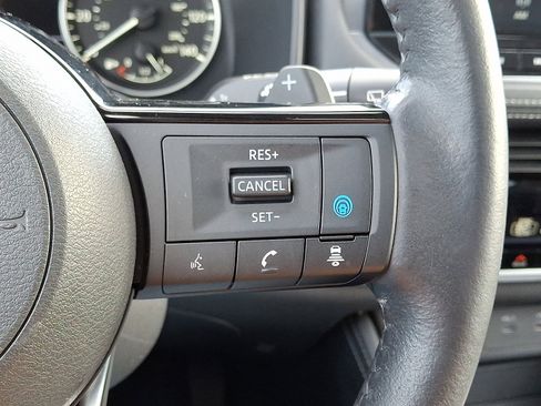 Certified 2023 Nissan Rogue SL w/ SL Premium Package image 26