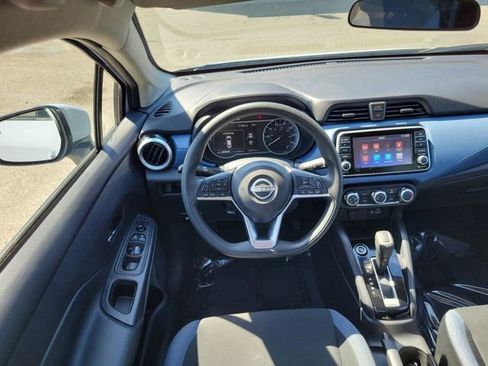 Used 2025 Nissan Versa SV FWD image 22
