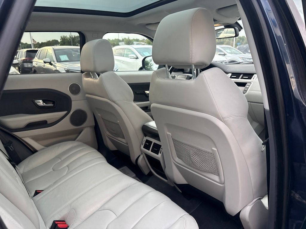 Used 2013 Land Rover Range Rover Evoque Pure Plus AWD/4WD image 31
