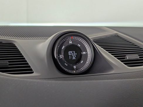 New 2026 Porsche Cayenne S image 31