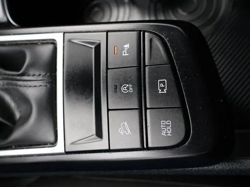 Used 2026 Kia Sportage LX FWD image 34