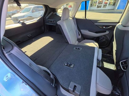 Used 2023 Subaru Outback Premium image 17