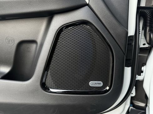 New 2026 Jeep Compass Limited w/ Sun, Sound & Navigation Group image 15