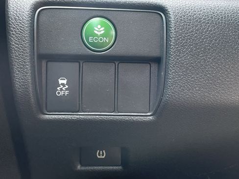 Used 2016 Honda Accord EX image 27