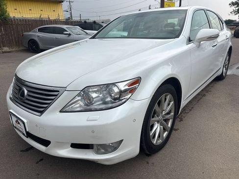 Used 2012 Lexus LS 460 AWD w/ Luxury Value Edition image 3