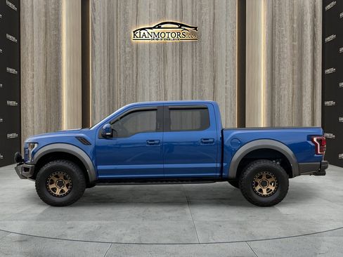 Used 2017 Ford F150 Raptor w/ Equipment Group 802A Luxury image 7