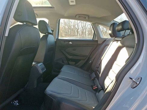 New 2026 Volkswagen Jetta SEL image 5