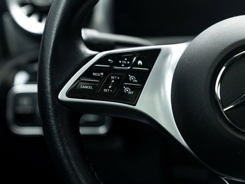 Used 2025 Mercedes-Benz CLA 250 image 22