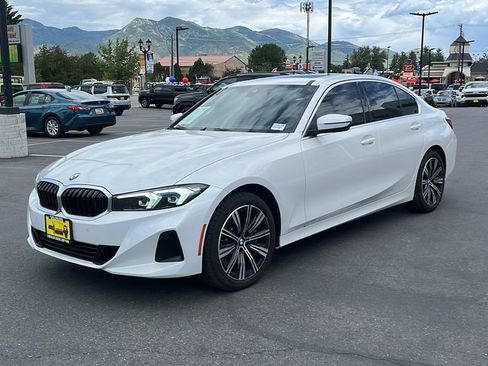 Used 2025 BMW 330i xDrive Sedan AWD/4WD image 7