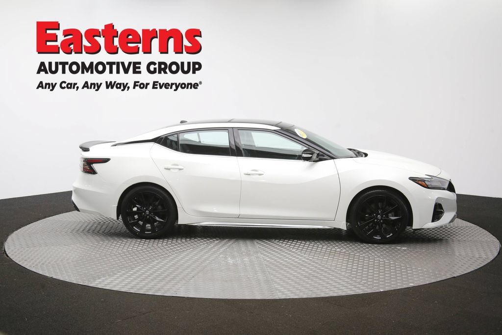 Used 2023 Nissan Maxima SR w/ Sport Mat Group FWD image 50