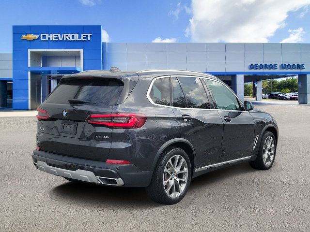 Used 2021 BMW X5 xDrive40i w/ Convenience Package AWD/4WD image 4