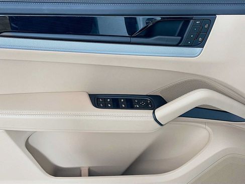 New 2026 Porsche Cayenne S AWD/4WD image 11