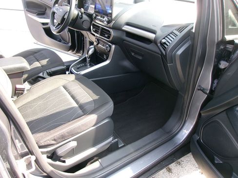 Used 2020 Ford EcoSport SE image 10