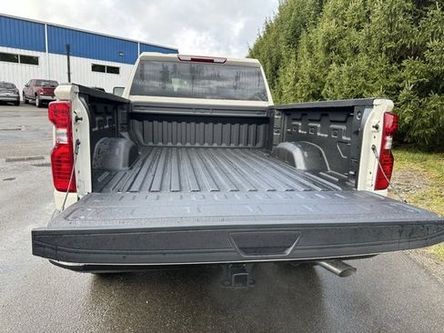 New 2026 Chevrolet Silverado 2500 Custom image 6