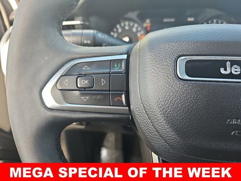 Used 2024 Jeep Compass Limited image 16