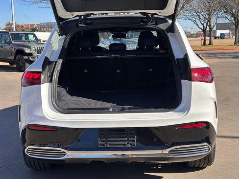 Used 2024 Mercedes-Benz EQE AMG 4MATIC SUV image 16