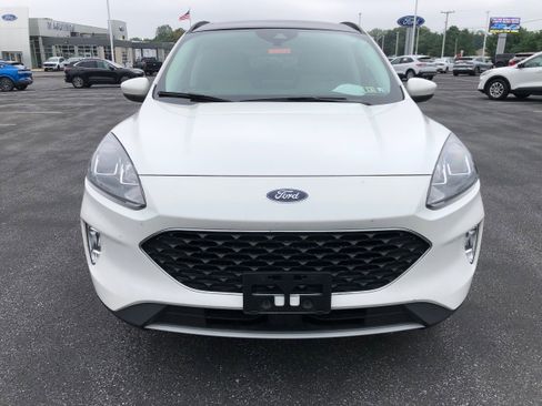 Certified 2022 Ford Escape SEL w/ Technology Package image 6